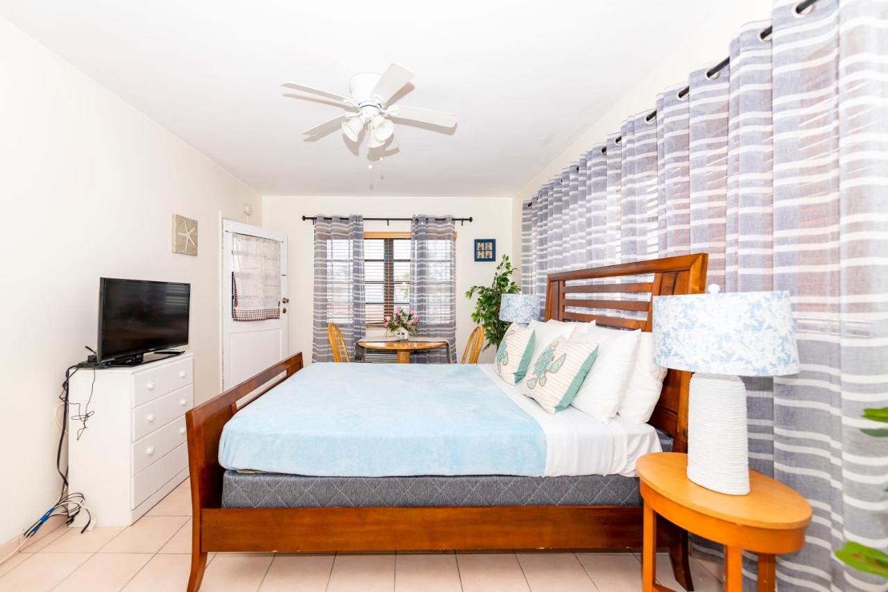 Tropic Isle Hotel & Apartment Голливуд Экстерьер фото